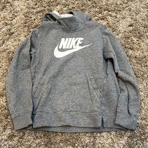 Girls Nike Hooded Sweatshirt.  Size Medium.  Great condition.